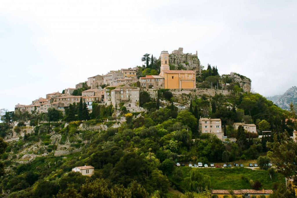 Eze vista desde la carretera