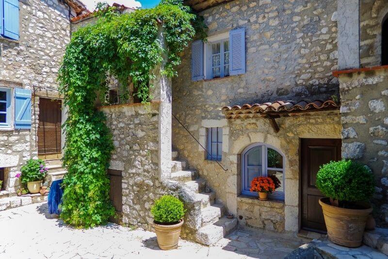 Entrada de casa en Gourdon