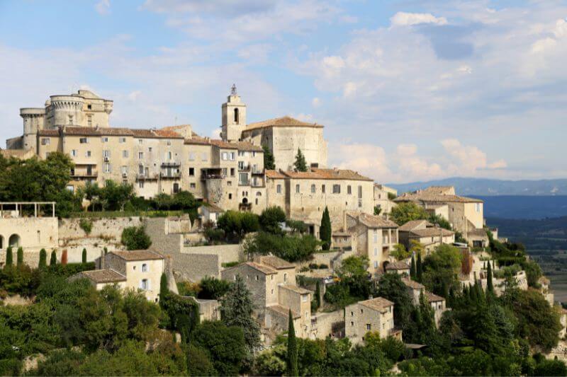 Vista de Gourdon, Castillo y pueblo medieval