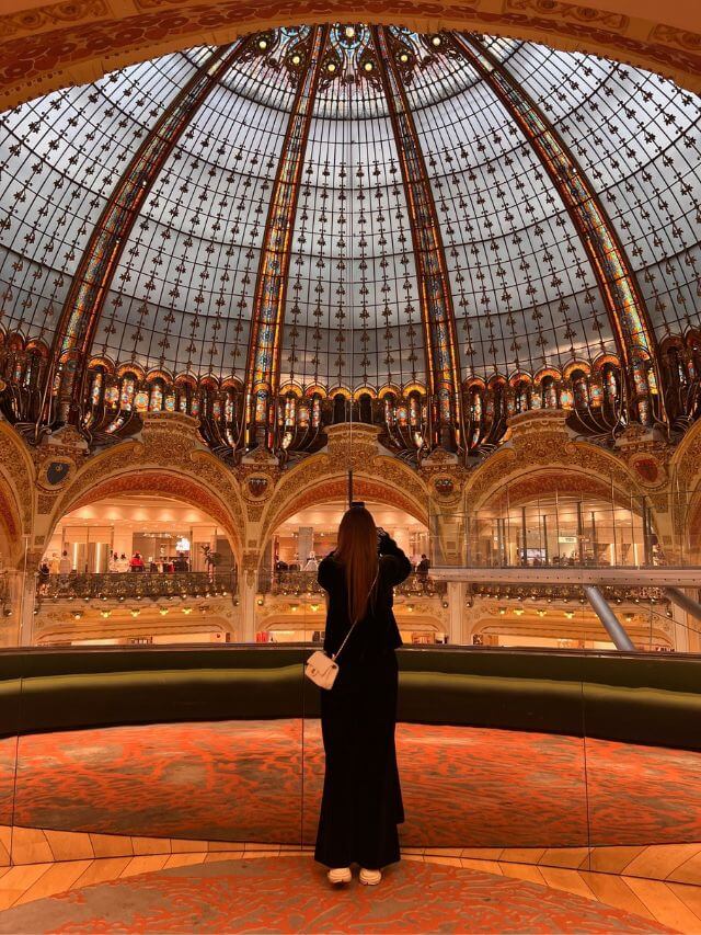 Galeries Lafayette Cupola to visit in 7 days in Paris France