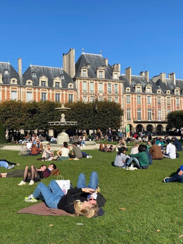 Place du Marais Paris