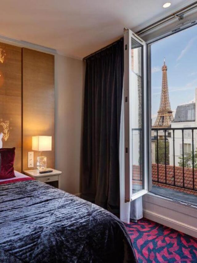 Hotel overlooking the Eiffel Tower