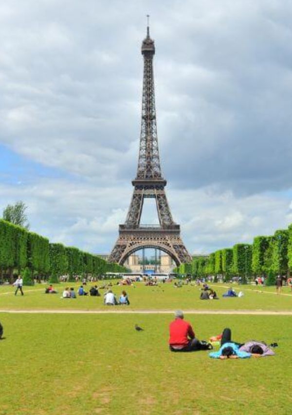 Picnic Eiffel Tower