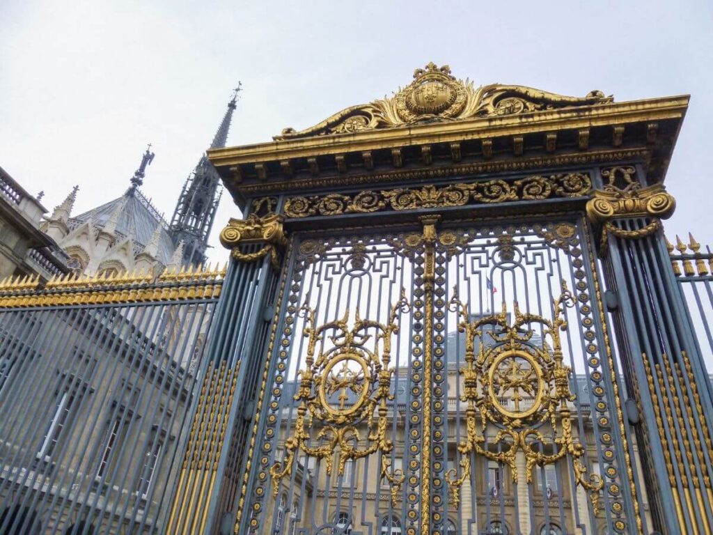 Golden gate at Saint Chapelle
