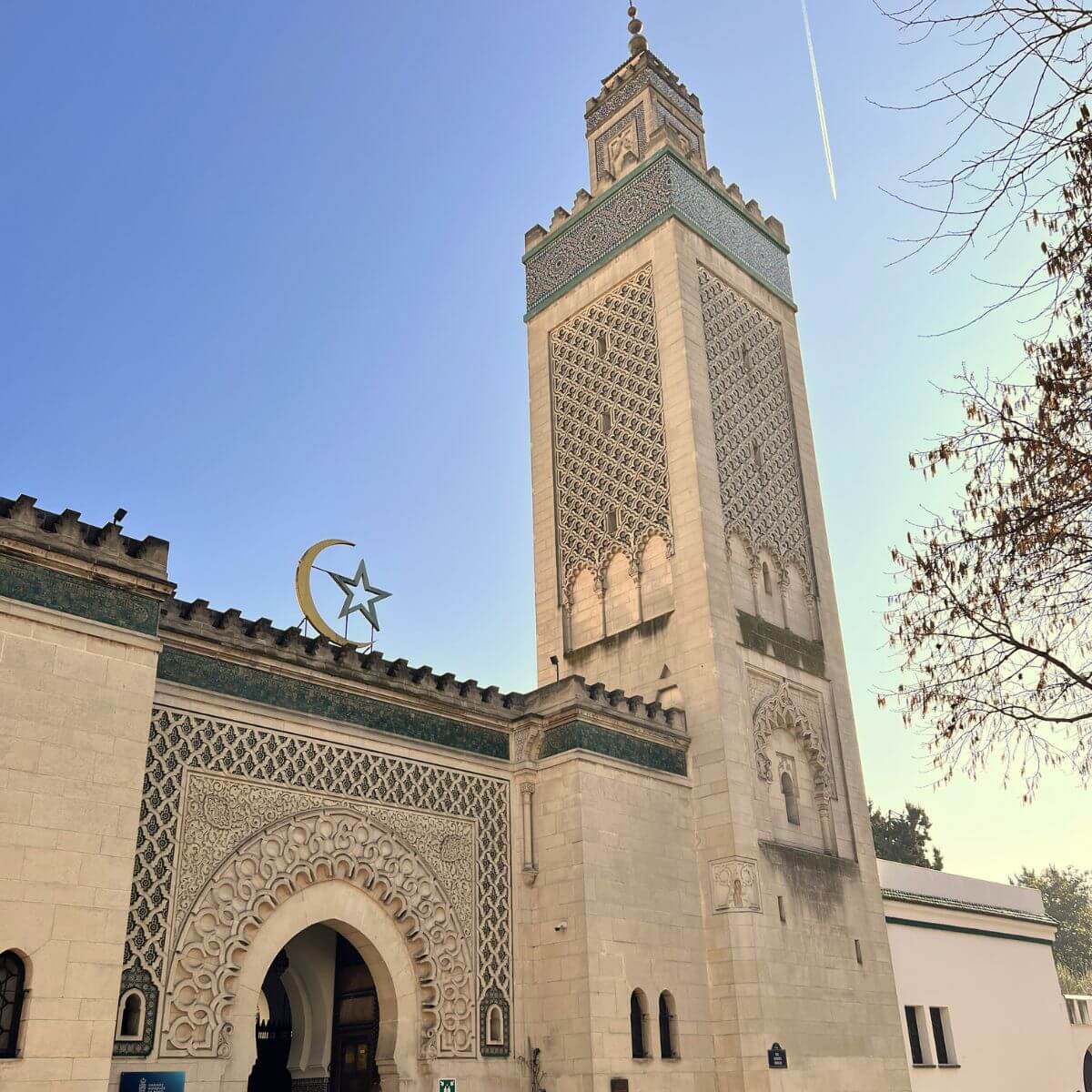 Visiting the Grand Mosque of Paris: A Unique Cultural Experience