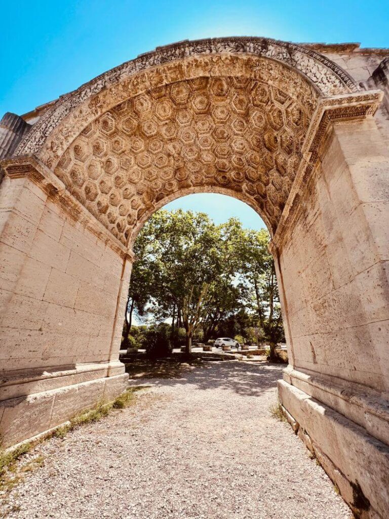 Les Antiques de Glanum Arch de Triomphe