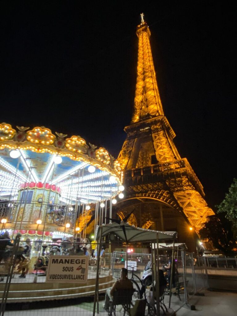 Eiffel Tower & Carrousel at night
