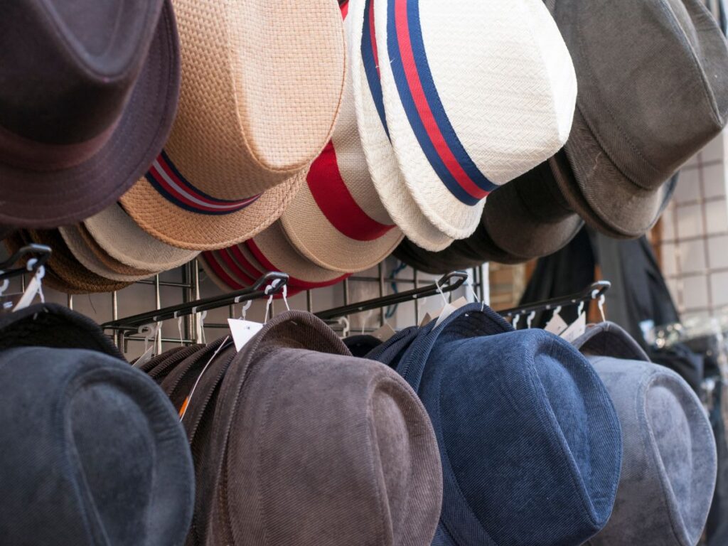 Hats for Sale in Paris