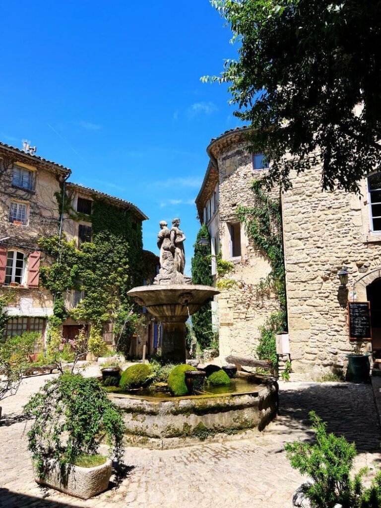 Fuente de Saignon en el Casco Antiguo