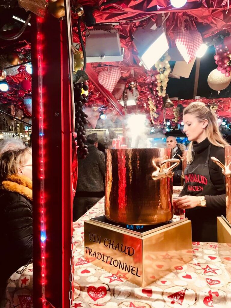 vin-chaud-nantes christmas market